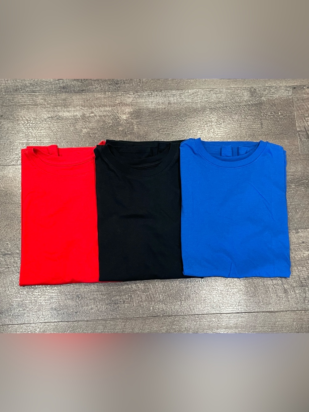 Cat & Jack Boys’ Bundle of Short Sleeve Tees - Red, Black & Blue Size XL (16)